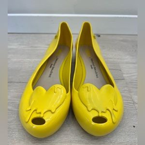 Melissa Ultragirl + Sebastian Errazuriz Yellow Flats SZ 6